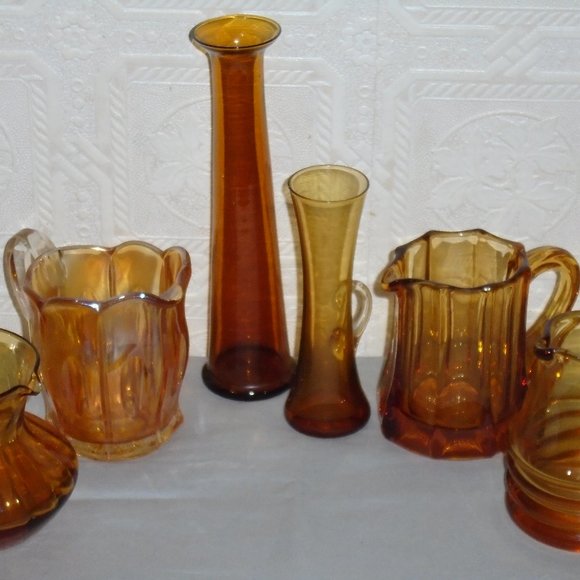 VINTAGE MINIATURE, AMBER GLASS, LOT, PITCHER/DECANTER & VASE, USED NICELY STORED - Picture 14 of 15